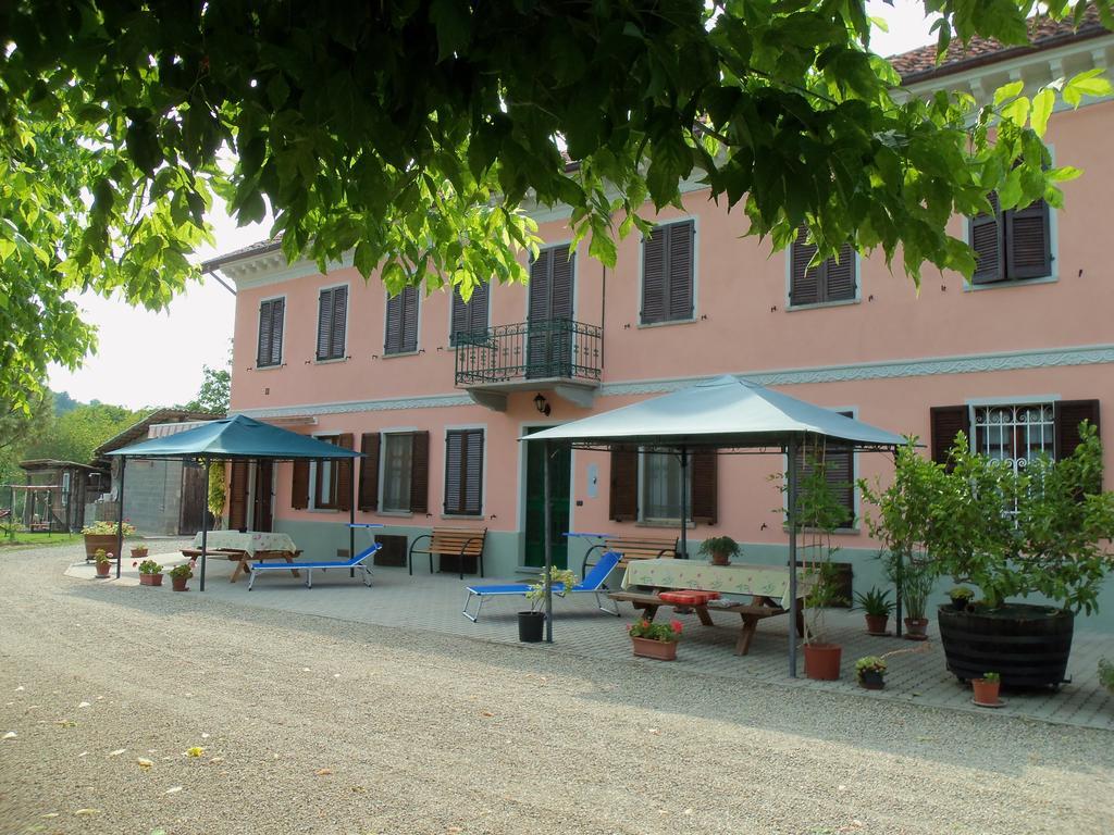 Вилла Casa Dei Ciliegi Castell'Alfero Номер фото