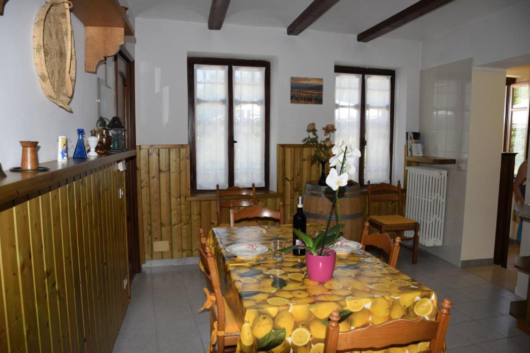 Вилла Casa Dei Ciliegi Castell'Alfero Экстерьер фото